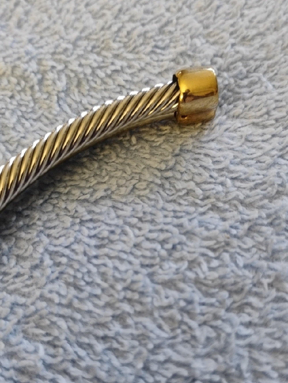 Choker - Picture 4 of 6